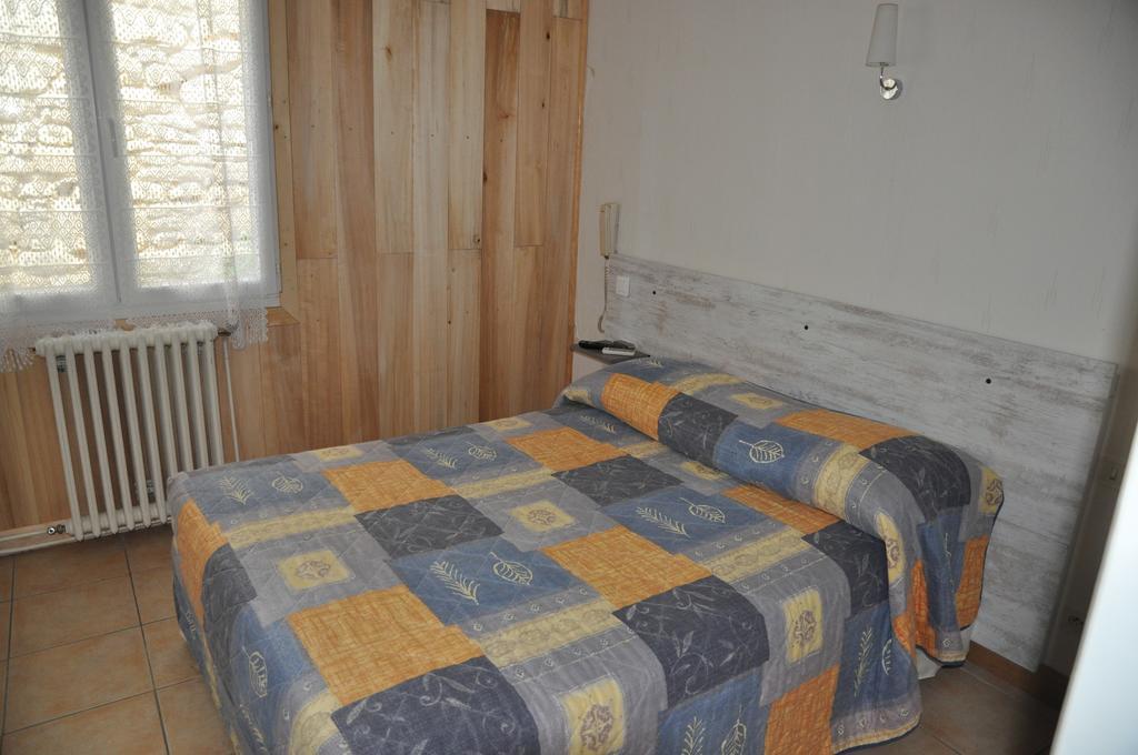 Auberge Des Platanes 라로크가지악 객실 사진